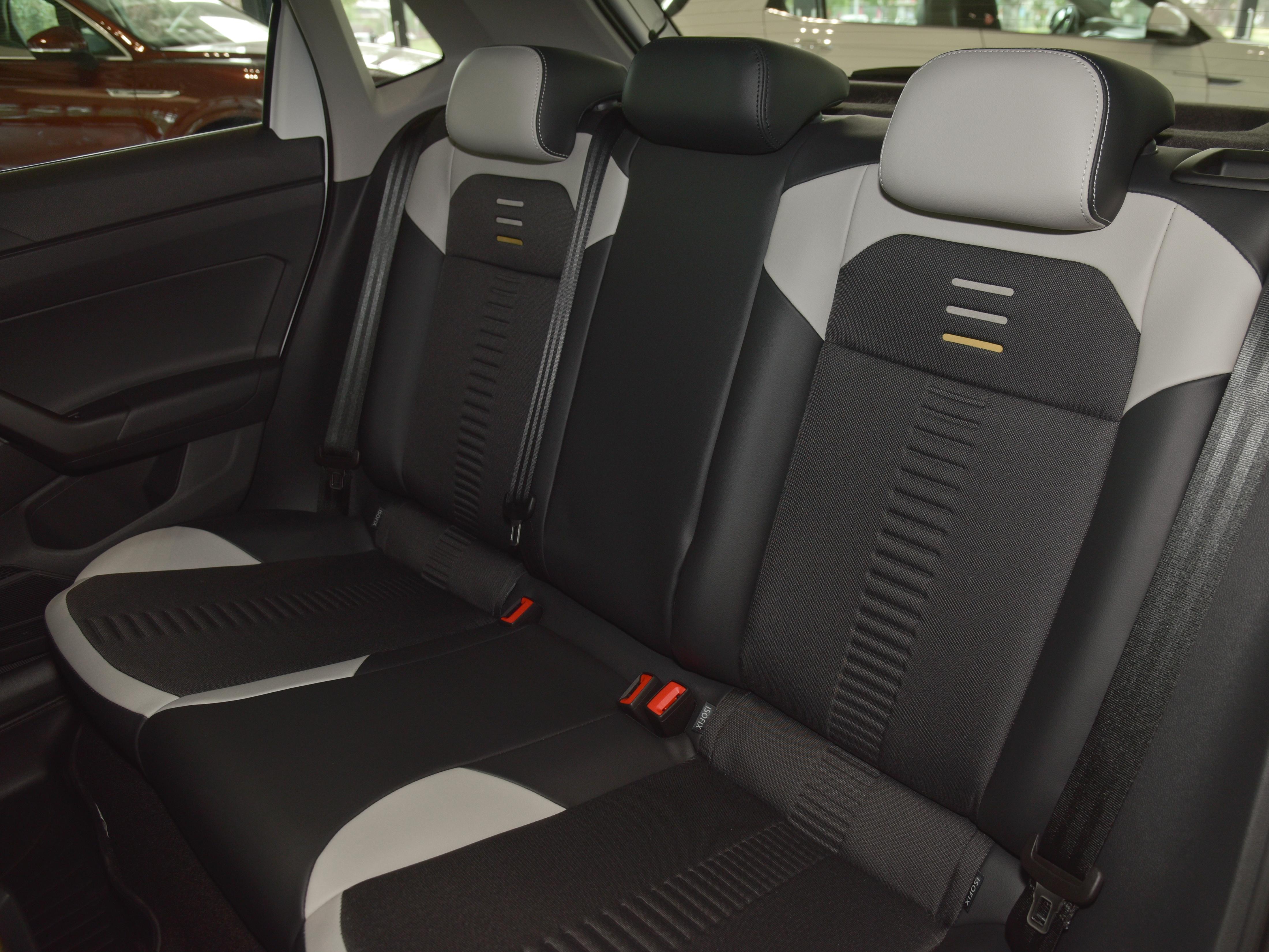 6代大众polo三缸,11款大众poloea111配爱信6at