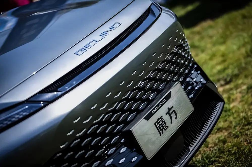 北京汽车魔方全方位解析,新款北京汽车魔方