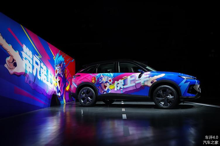 北京汽车搭载鸿蒙suv,深度体验北汽魔方suv