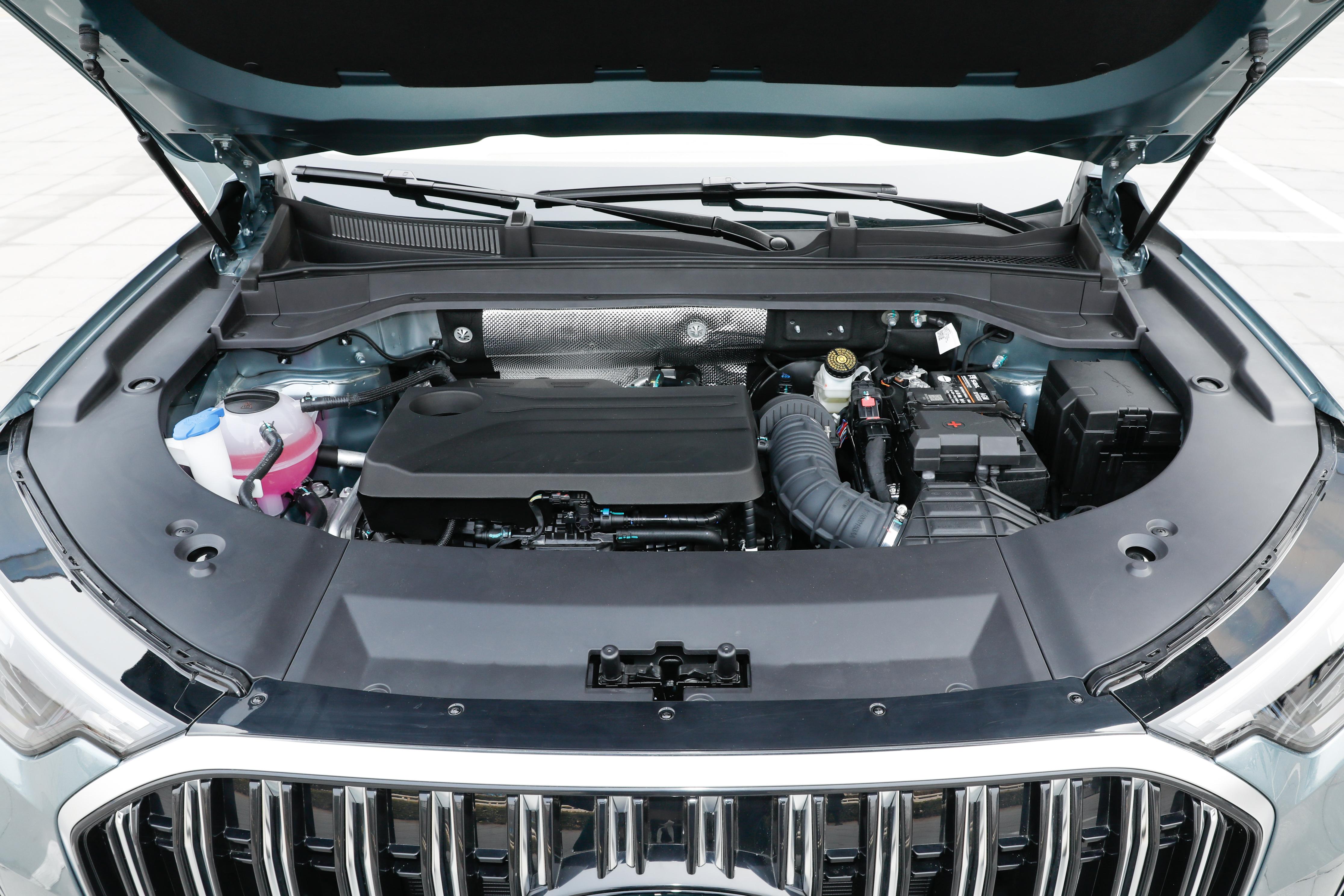 奇瑞瑞虎9最新实车官图,广东提车瑞虎9自动四驱至臻版7座