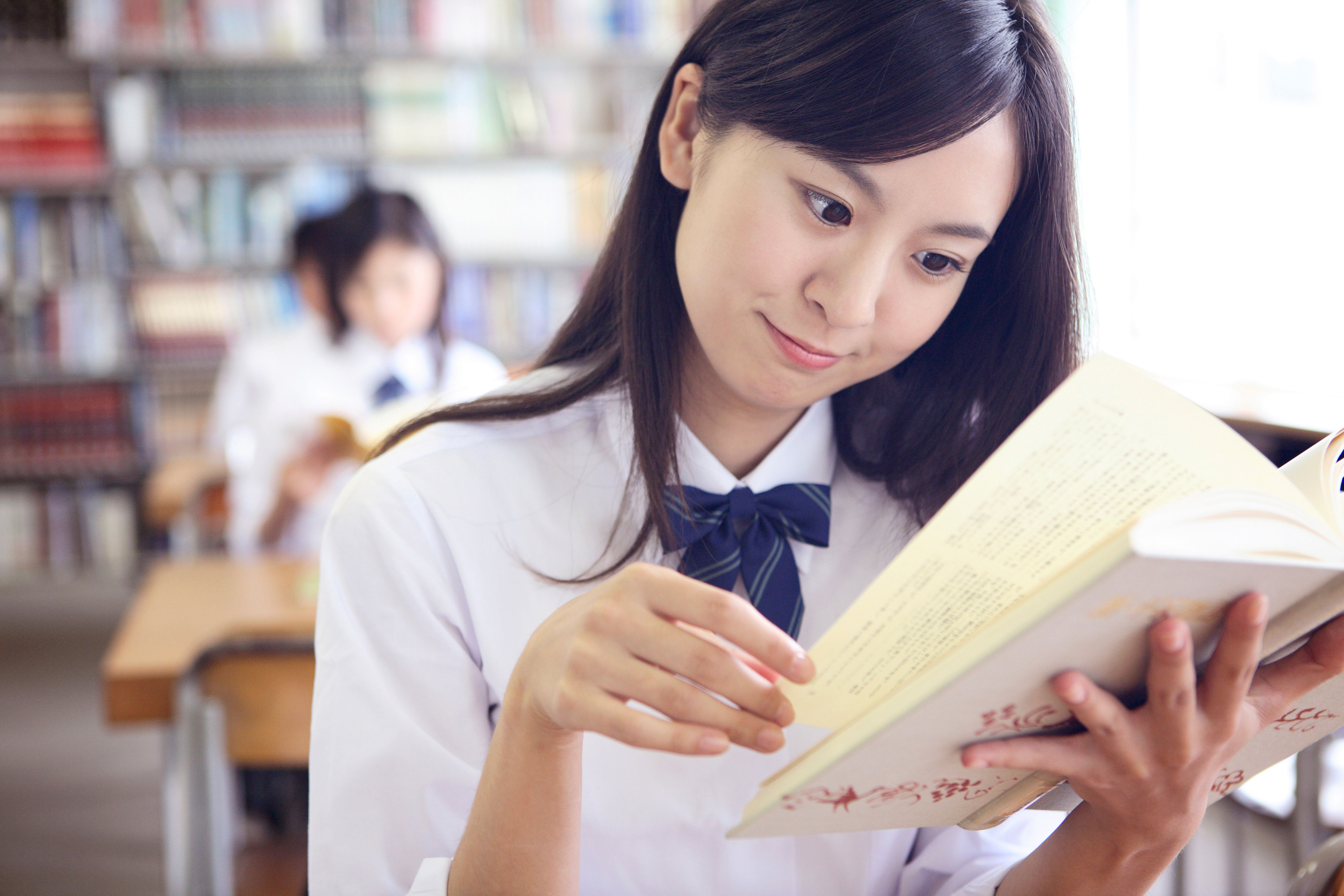 小说：小伙做生意借高利贷，借十万，到手九万，三个后还款十三万