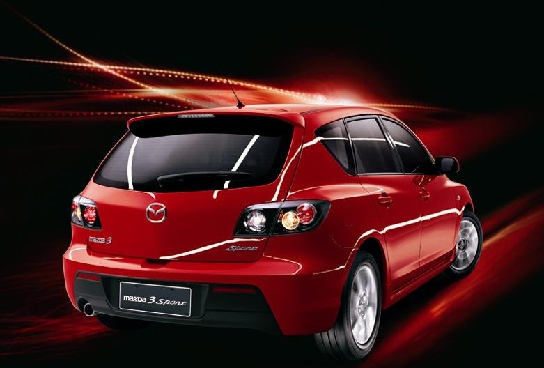 不多见的进口车品牌,老马自达3两厢2.0