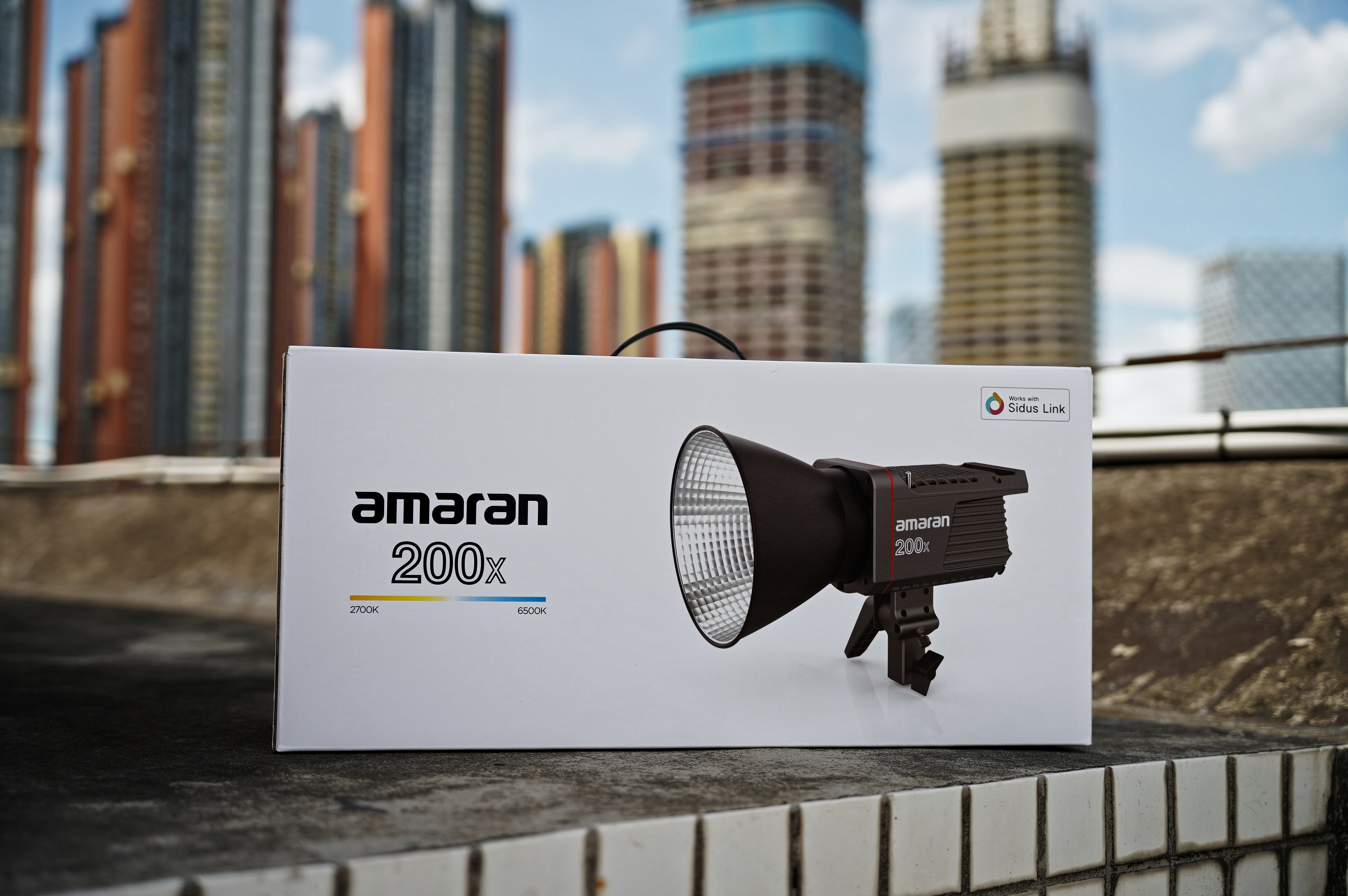 买摄影氛围灯,爱图仕200x摄影灯参数