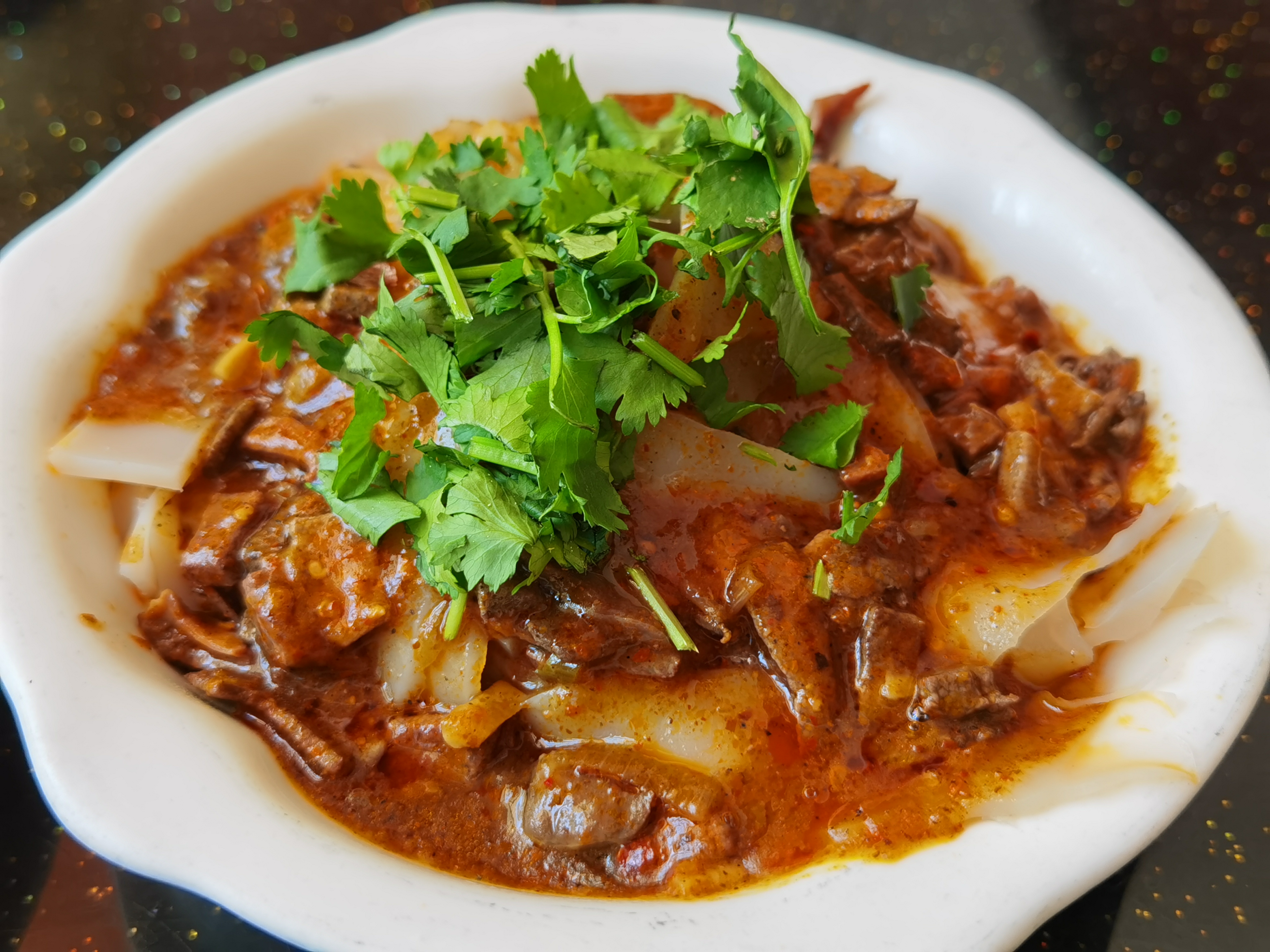 延安这家饭店尽心了，吃着觉得没达到预期值应该是我的错