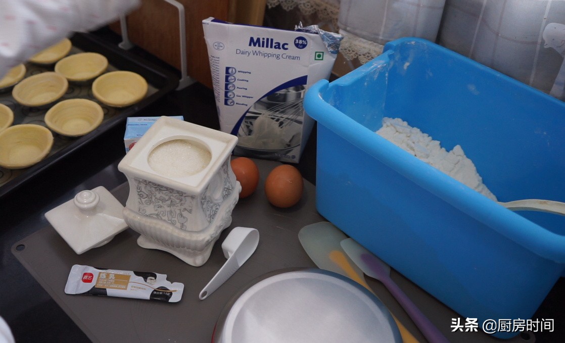 美味蛋挞原来超简单就能做出来,蛋挞制作教程你学会了吗