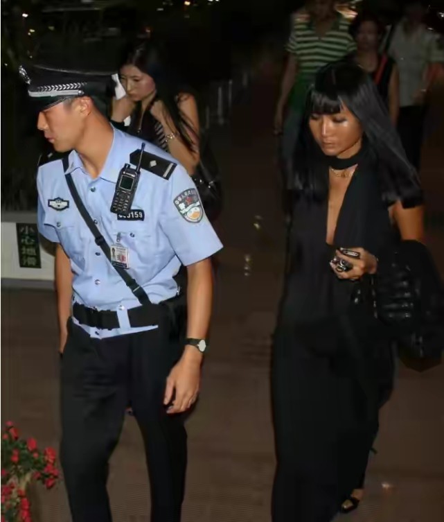 张咪评价毛宁现状,张咪和毛宁最新消息