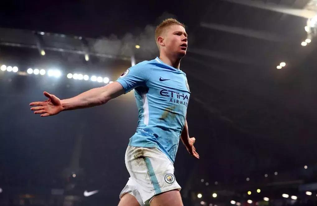 英超德布劳内最佳中场,世界第一中场德布劳内