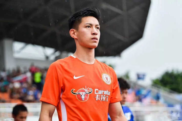 中国足球高颜值帅哥,韦世豪帅