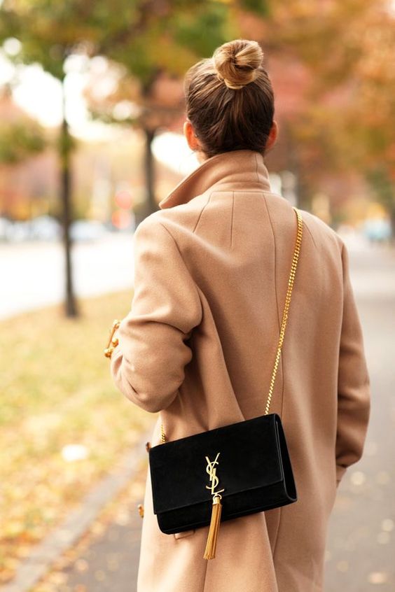 ysl值得入手的包包流苏中号,ysl的包包流苏包可以买吗