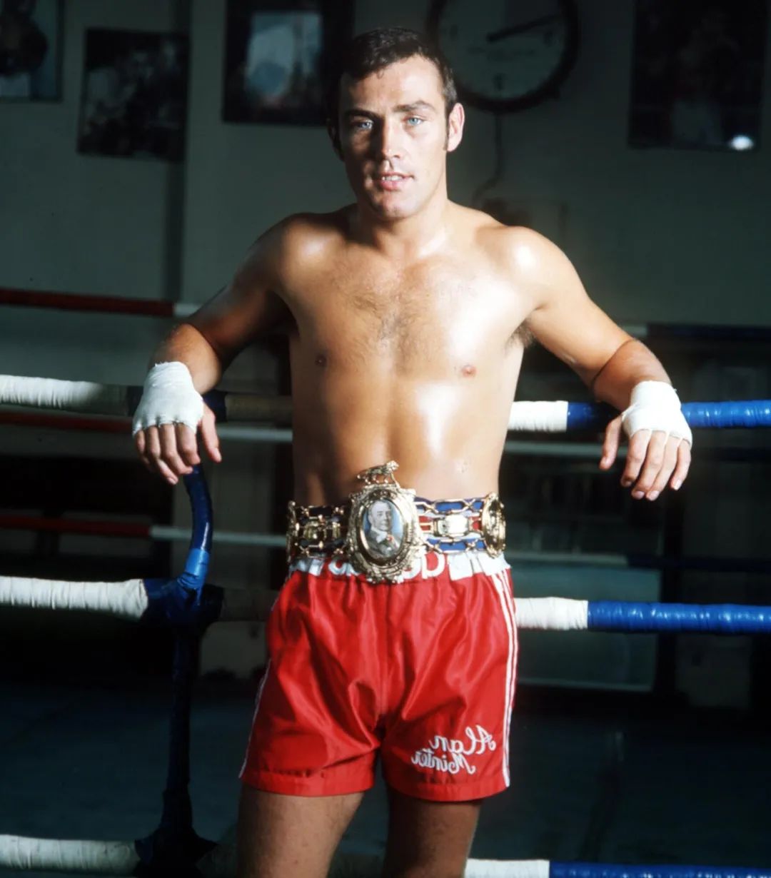 英媒总结2020年与世长辞的名人（猫），看看你都认得谁