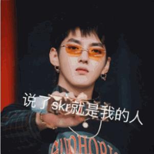 不输大牌学生口红,不输大牌的口红圆盒子