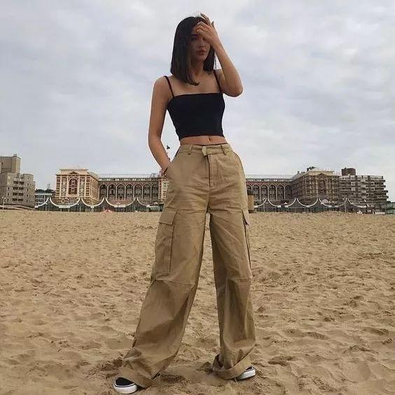 安踏潮湃,安踏火爆携款