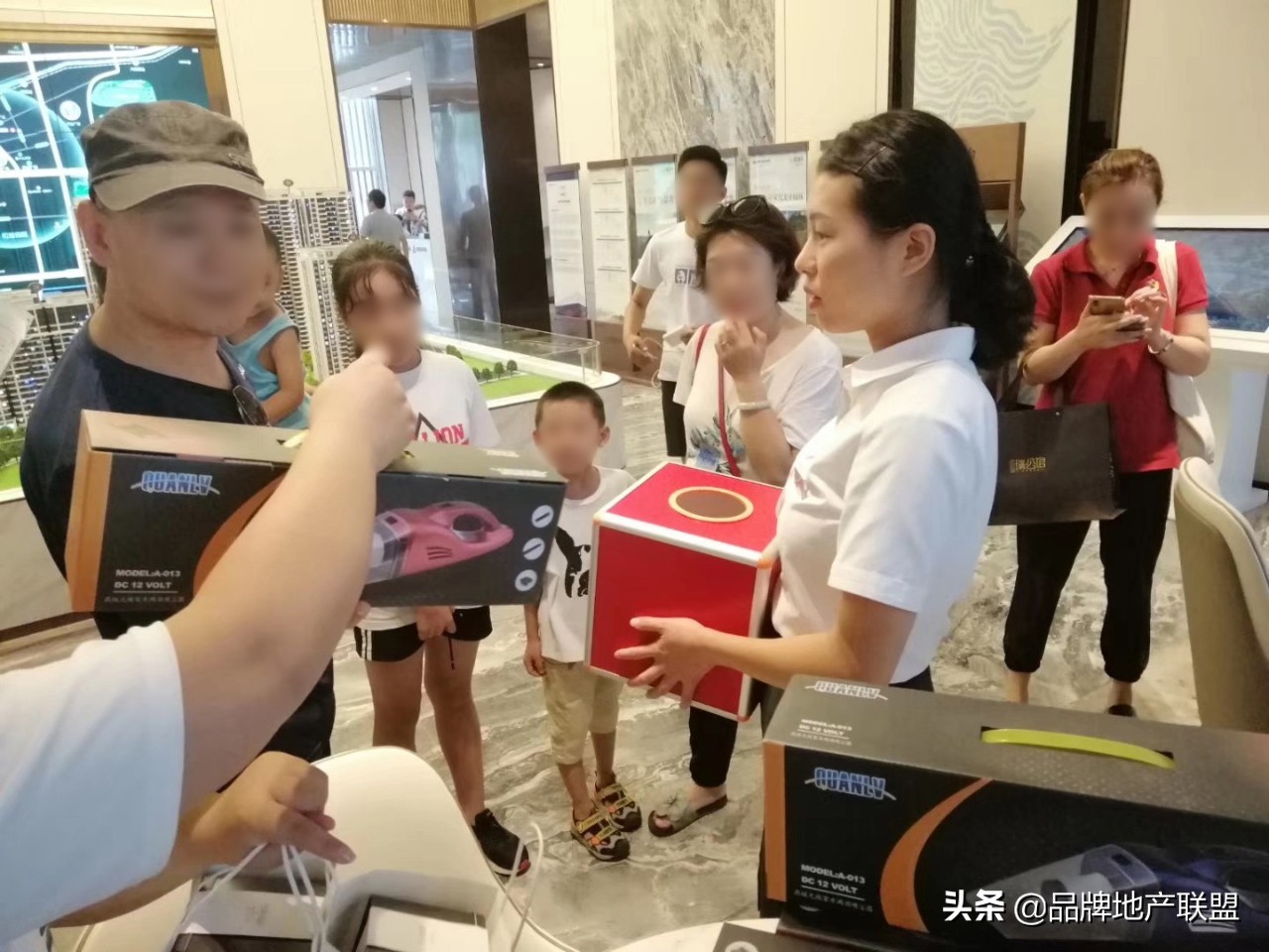 最温情的陪伴与贴心的服务，尽在旭辉银盛泰社区