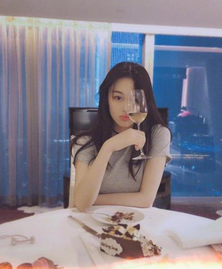 风水轮流转女明星,风水轮流转张馨予