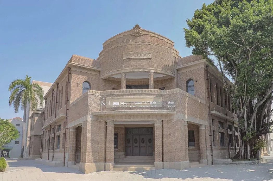 林志玲结婚为何很少明星送祝福,林志玲婚礼服细节曝光