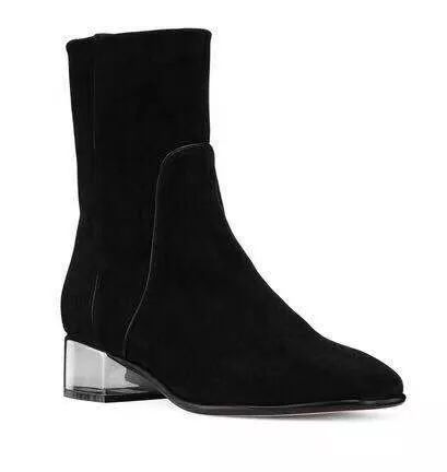 冬天短靴穿什么号,冬天哪种高跟短靴好看