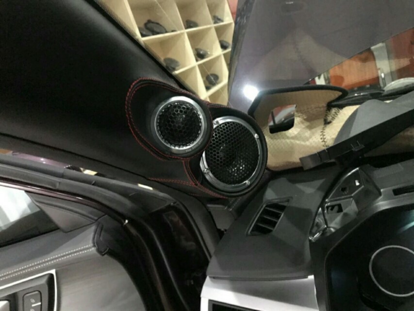 奇瑞suv瑞虎8plus,奇瑞suv瑞虎3手动改装