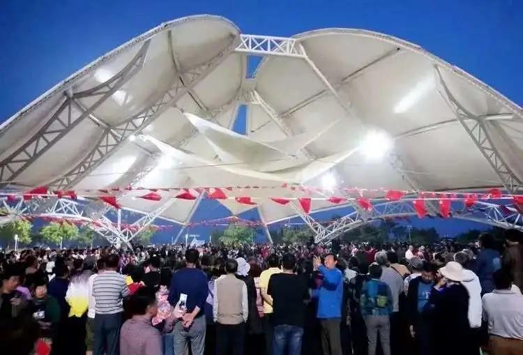 现实的乳山市银滩,乳山银滩是真的吗