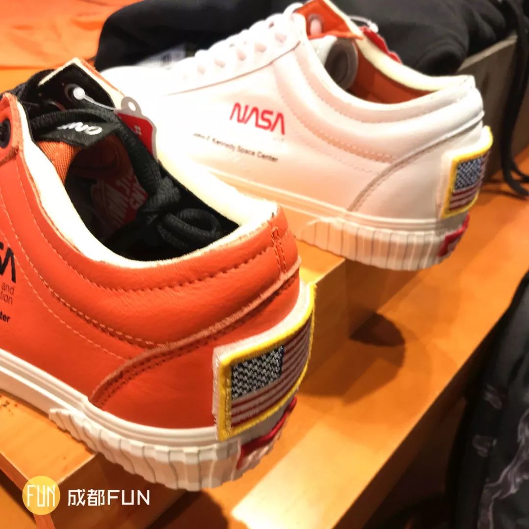 hm和芝麻街联名,moschino联名hm