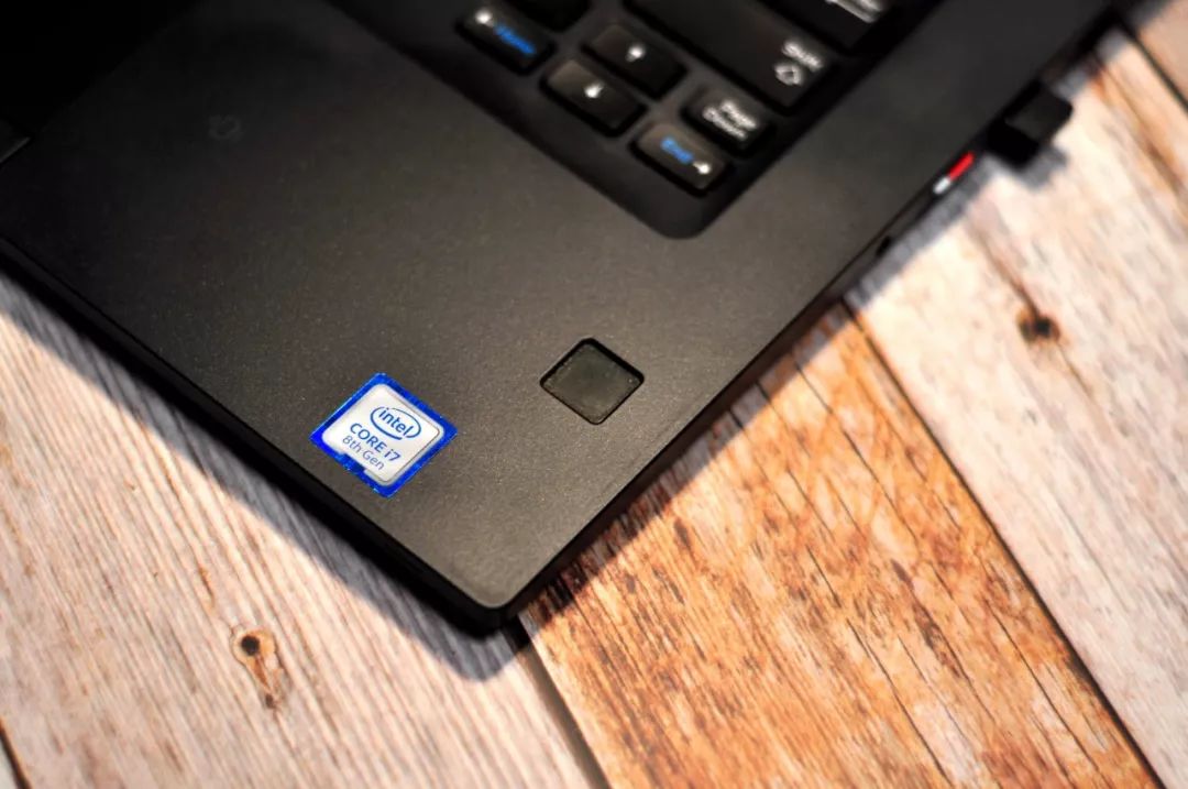 职场新人怎么选笔记本电脑,员工办公室怎么挑选电脑