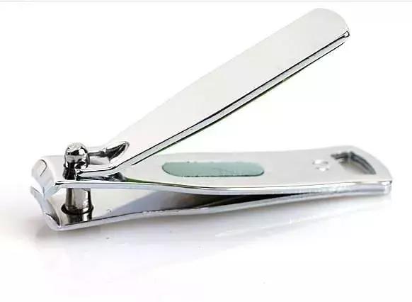 父母看儿子带了100个包子！留学生笑而不语：你是没见过我爸妈……