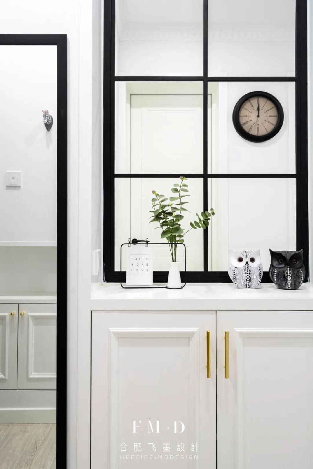 11层顶楼带阁楼露台,顶层带阁楼露台和底层带院子