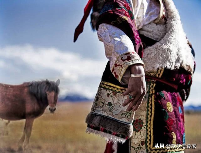 蒙古人身体强壮的原因,蒙古族没有肌肉为什么那么强大