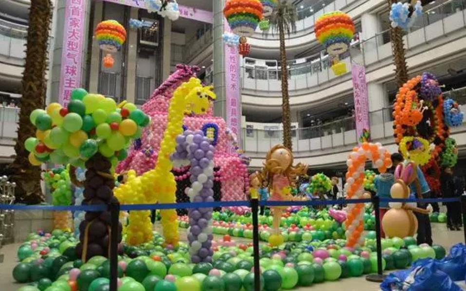 卖气球赚钱小项目,春节卖气球另类赚钱生意