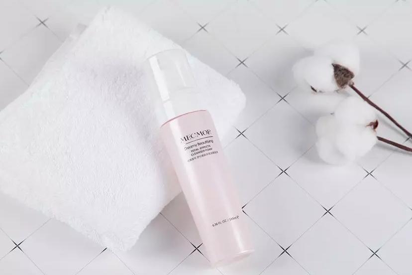 有效收缩毛孔的方法有哪些?MECMOR名膜壹号整理这3个