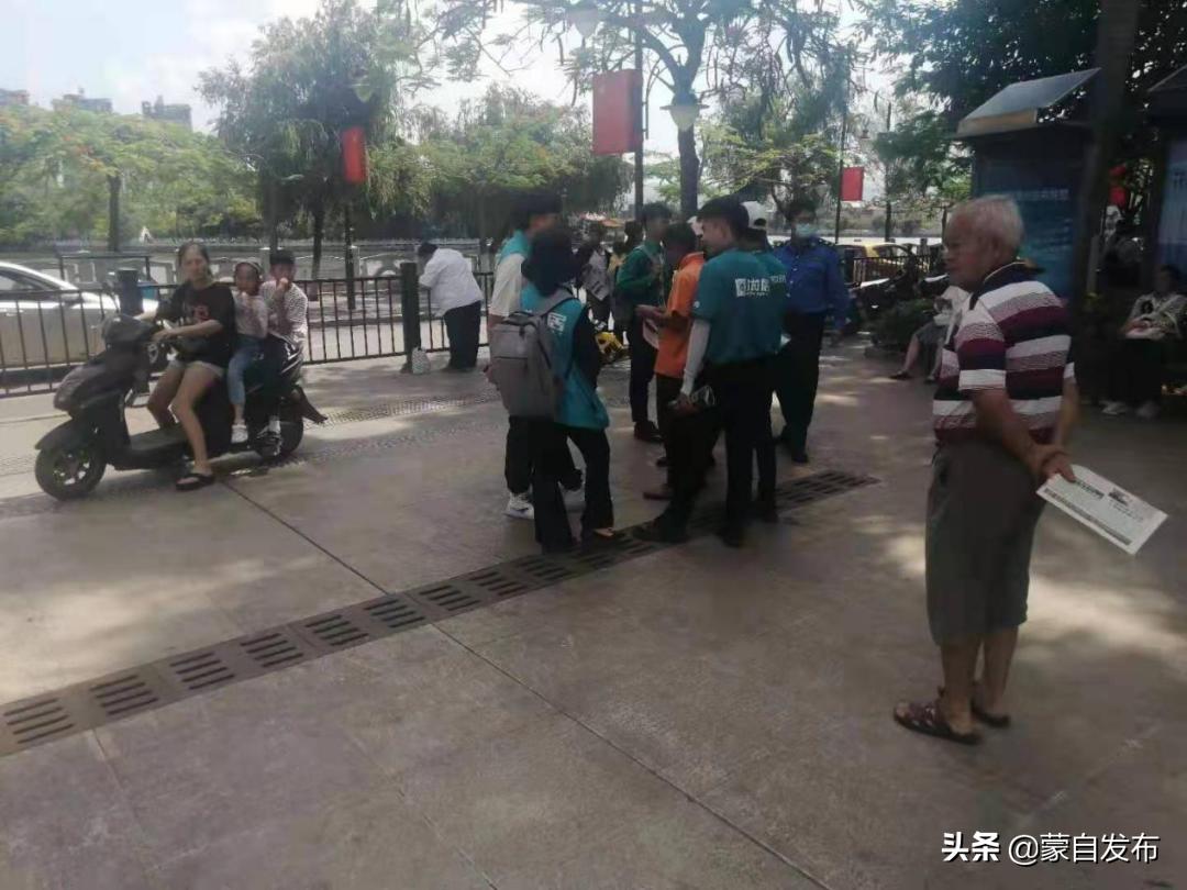 擅自张贴广告宣传处罚,路边散发小广告犯法吗