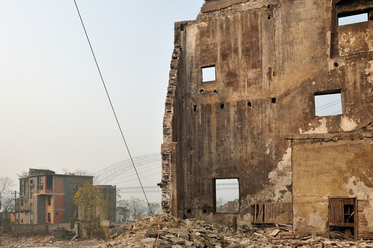 合法房屋拆迁只安置一半,造甲村拆迁为啥只拆一半留一半