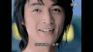 整牙一年半牙缝大,整牙一年了牙间距很大