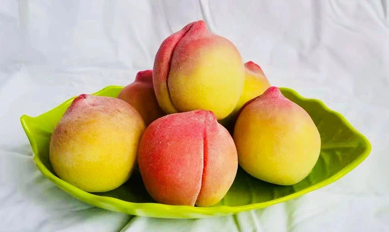 令人真假难辨的水蜜桃，这名85后青年的作品真是绝了