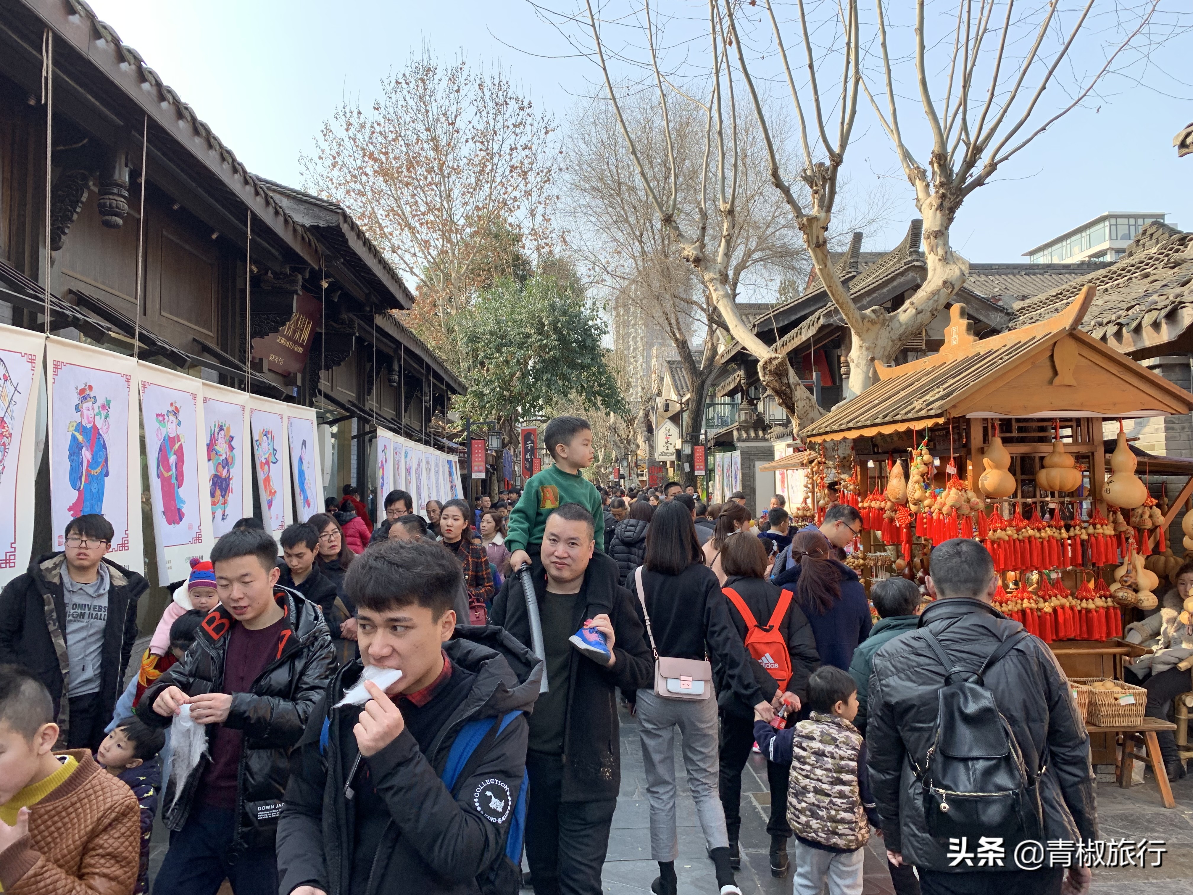 成都的美让人如此着迷，熊猫火锅麻将，春节每一景都是你来的理由