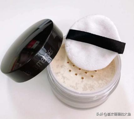 夏季底妆怎么不脱妆,夏季控油持久定妆粉