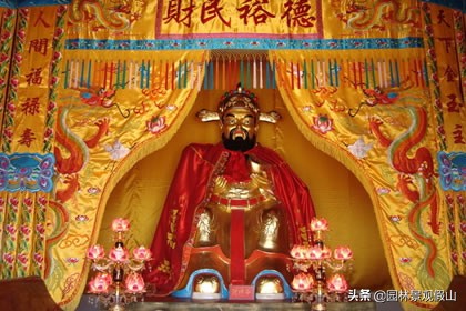 公司摆放财神的讲究,家里摆放财神和观音的讲究