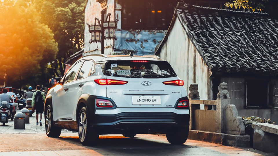 丰田c-hrev纯电二手价格,丰田c-hrev纯电动落地价