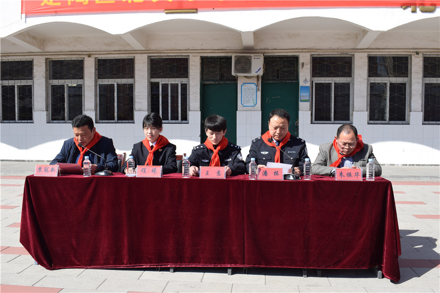 法制教育校园宣讲,法治宣讲小学