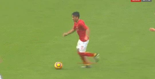 高拉特最后绝杀恒大,高拉特中超首秀