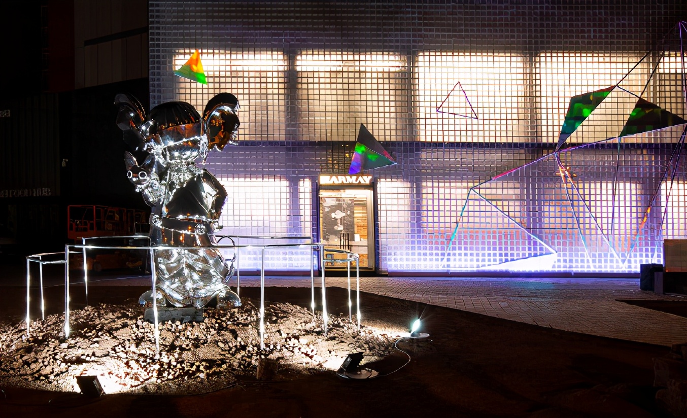 有哪些网红美妆店,单店估值10亿的网红美妆店