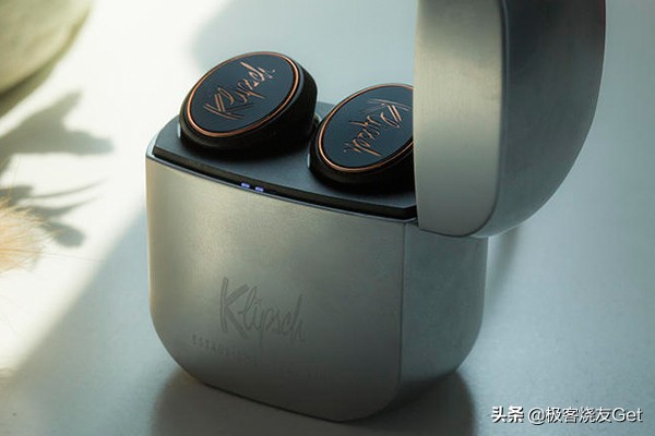 造型酷似Zippo打火机，杰士T5真无线耳机评测，带来惊艳的音质