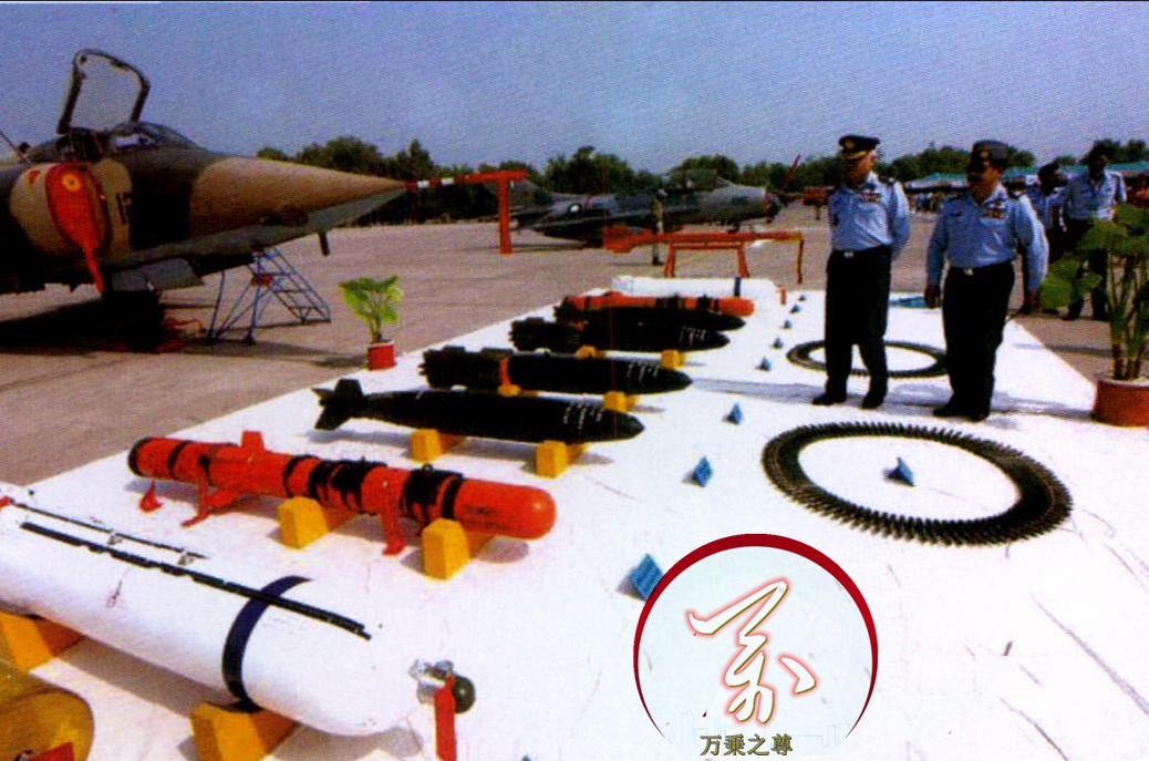 两架战斗机,中国两架战斗机视频