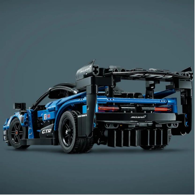 lego车模型,成人坐着开的小玩具车