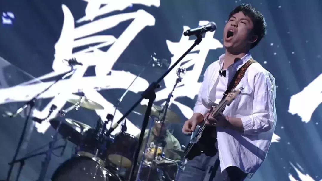 「真实故事」九连真人的爆红：多亏广场舞，他们才得以坚持音乐梦想