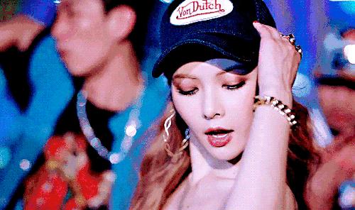 单眼皮脏脏眼妆浓妆化妆教程,怎么才能不让眼妆感觉脏脏的