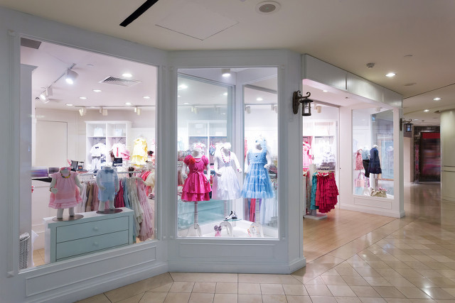 买衣服如何讲价攻略 (买衣服讲价小技巧有哪些)