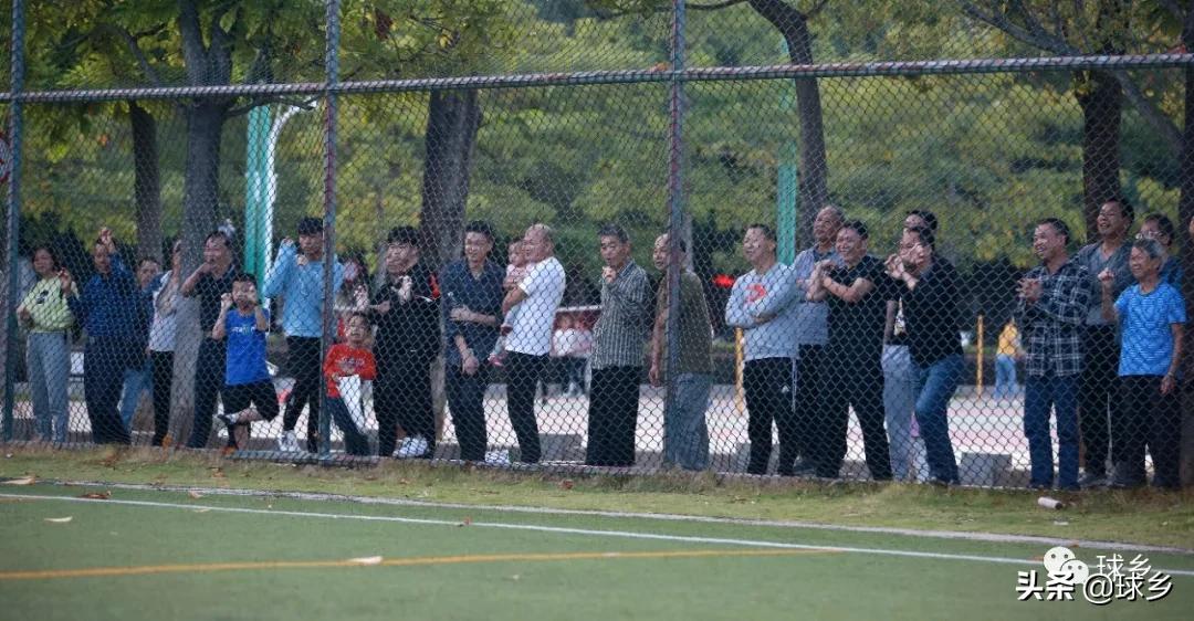 兴宁足球保头名,广东梅州足协积分榜