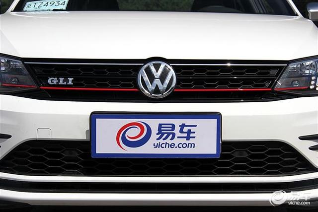 车主花15万买的速腾,小伙花了13万买了辆新速腾