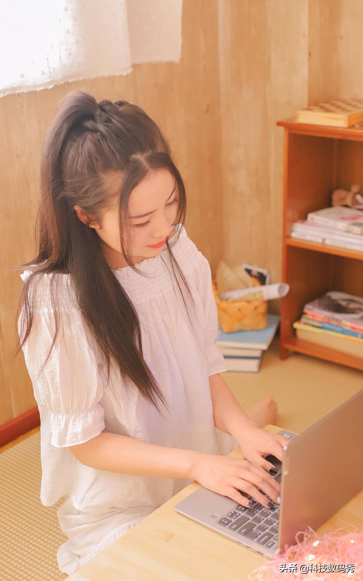 表妹电脑容量不够没法教学录播，我亲自上门更换NVMESSD固态硬盘