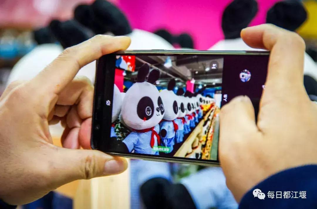 六一儿童节火车,六一快乐专列